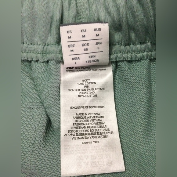 New Balance Sport Essentials French Terry Shorts 5 Inch Inseam Men’s Salt Marsh - Picture 5 of 7